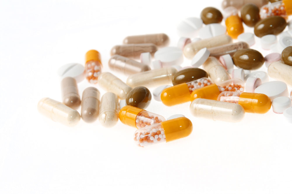 實(shí)現(xiàn)在線檢測 金屬檢測機(jī)為醫(yī)藥有效剔除金屬雜質(zhì)